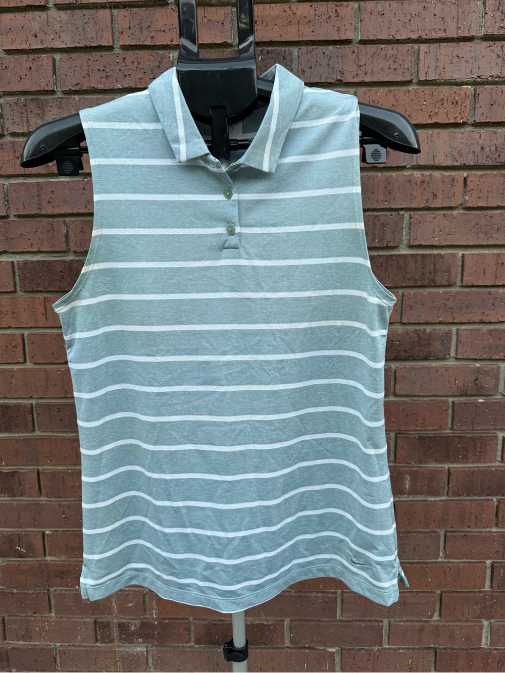 Nike Golf Womens Medium Dri Fit Striped Sleeveless Polo Shirt Top Aviator Gray